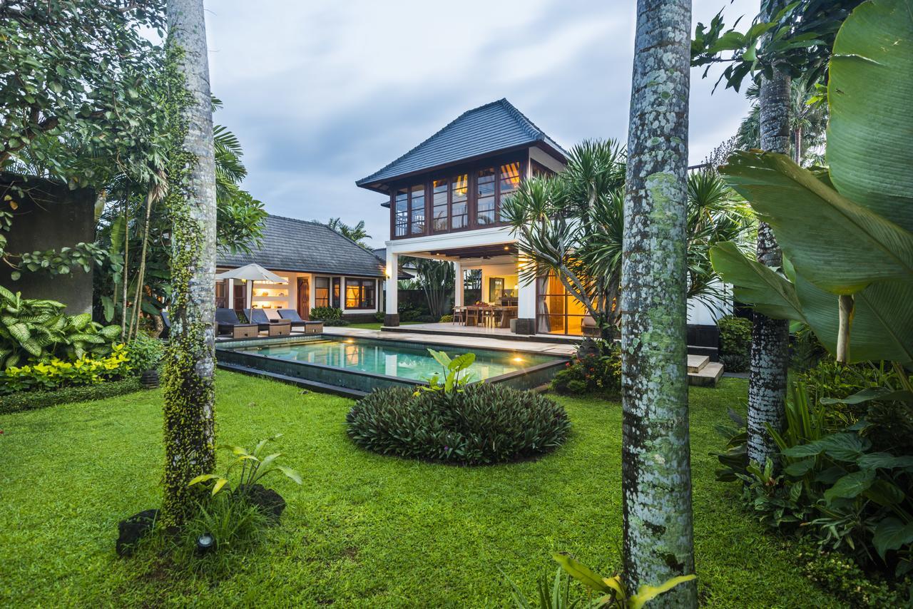 Villa Ayode Selemadeg Exteriör bild
